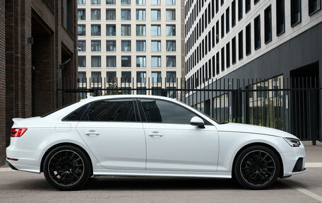 Audi A4, 2018 год, 2 199 000 рублей, 7 фотография