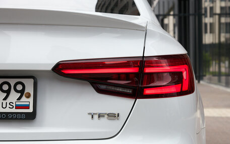 Audi A4, 2018 год, 2 199 000 рублей, 11 фотография