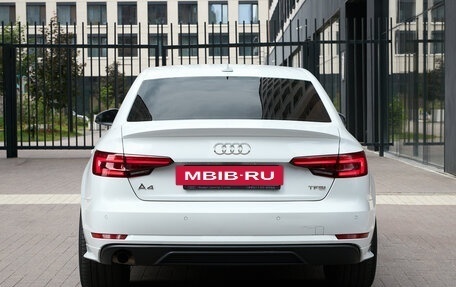 Audi A4, 2018 год, 2 199 000 рублей, 10 фотография