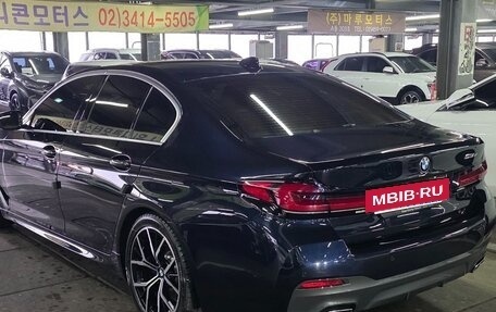 BMW 5 серия, 2022 год, 4 750 000 рублей, 2 фотография
