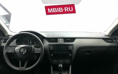 Skoda Octavia, 2018 год, 1 229 900 рублей, 8 фотография