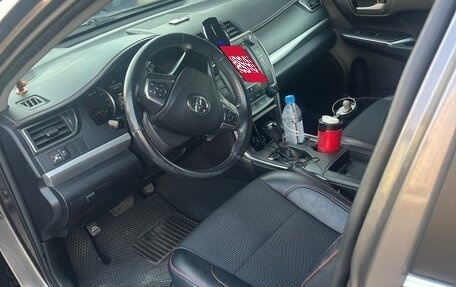 Toyota Camry, 2016 год, 2 000 000 рублей, 4 фотография
