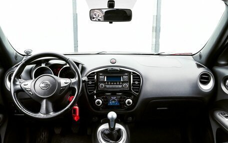 Nissan Juke II, 2013 год, 1 099 000 рублей, 18 фотография