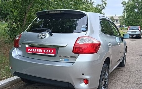 Toyota Auris II, 2011 год, 899 000 рублей, 4 фотография
