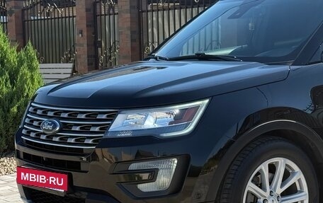 Ford Explorer VI, 2017 год, 2 800 000 рублей, 2 фотография