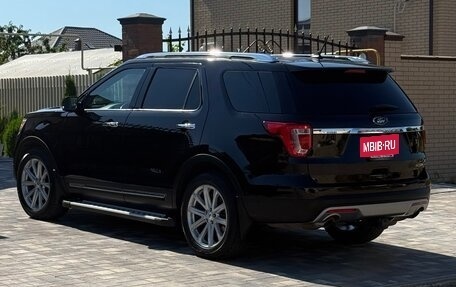 Ford Explorer VI, 2017 год, 2 800 000 рублей, 10 фотография