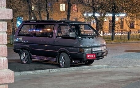 Nissan Largo III (W30), 1989 год, 1 500 000 рублей, 24 фотография