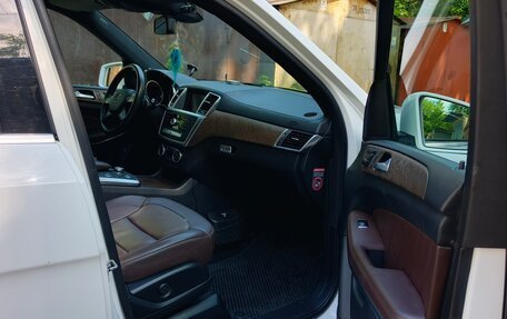 Mercedes-Benz GL-Класс, 2014 год, 3 300 000 рублей, 7 фотография