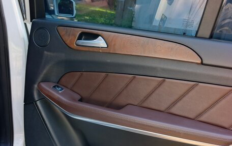 Mercedes-Benz GL-Класс, 2014 год, 3 300 000 рублей, 12 фотография