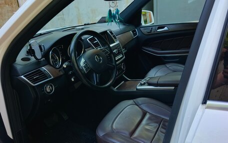 Mercedes-Benz GL-Класс, 2014 год, 3 300 000 рублей, 16 фотография