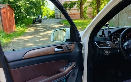 Mercedes-Benz GL-Класс, 2014 год, 3 300 000 рублей, 15 фотография
