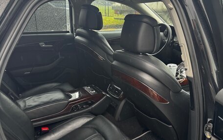 Audi A8, 2011 год, 1 050 000 рублей, 11 фотография