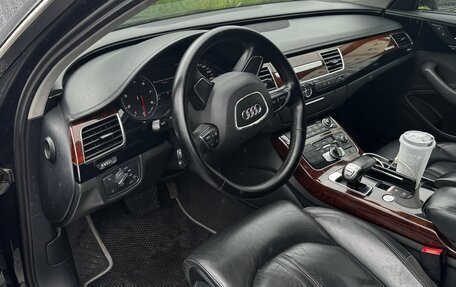 Audi A8, 2011 год, 1 050 000 рублей, 15 фотография