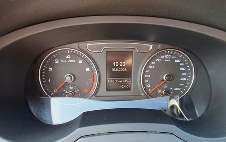 Audi Q3, 2018 год, 2 340 000 рублей, 14 фотография