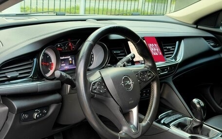 Opel Insignia II рестайлинг, 2017 год, 1 399 000 рублей, 8 фотография