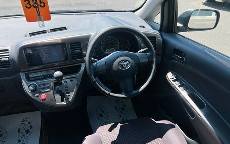 Toyota Wish II, 2005 год, 879 000 рублей, 15 фотография
