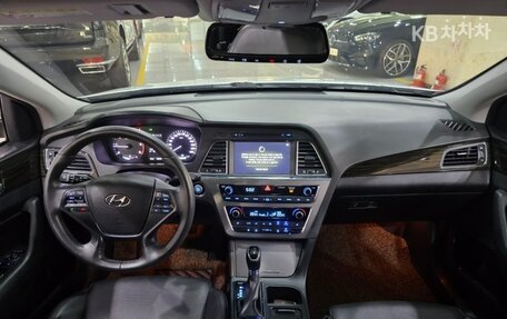 Hyundai Sonata VII, 2015 год, 1 310 000 рублей, 8 фотография