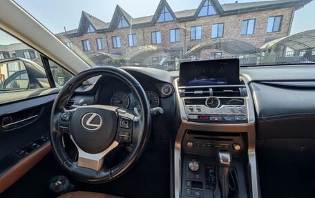 Lexus NX I, 2018 год, 2 650 000 рублей, 12 фотография