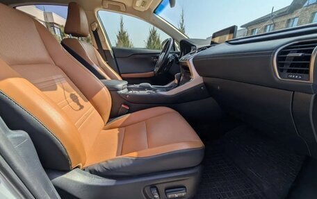 Lexus NX I, 2018 год, 2 650 000 рублей, 16 фотография