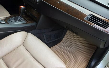 BMW 5 серия, 2005 год, 900 000 рублей, 10 фотография