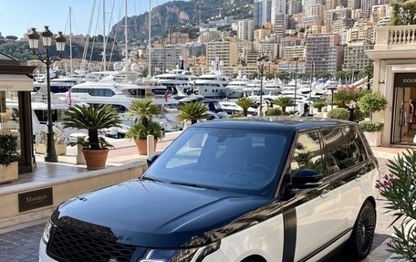 Land Rover Range Rover IV рестайлинг, 2018 год, 4 350 000 рублей, 3 фотография