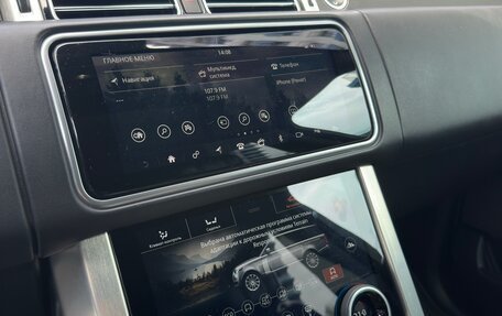 Land Rover Range Rover IV рестайлинг, 2018 год, 4 350 000 рублей, 20 фотография