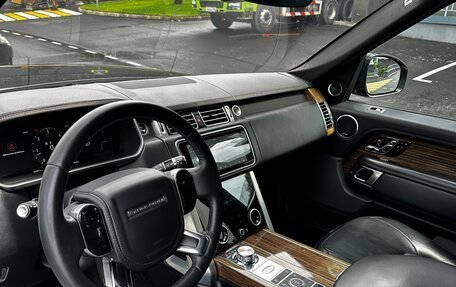 Land Rover Range Rover IV рестайлинг, 2018 год, 4 350 000 рублей, 16 фотография