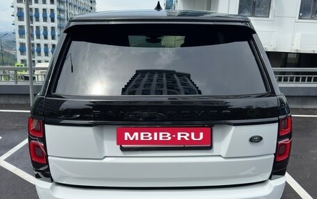 Land Rover Range Rover IV рестайлинг, 2018 год, 4 350 000 рублей, 8 фотография