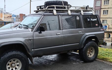 Nissan Patrol, 1993 год, 700 000 рублей, 2 фотография