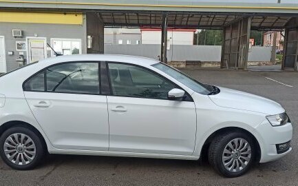 Skoda Rapid I, 2018 год, 1 430 000 рублей, 7 фотография