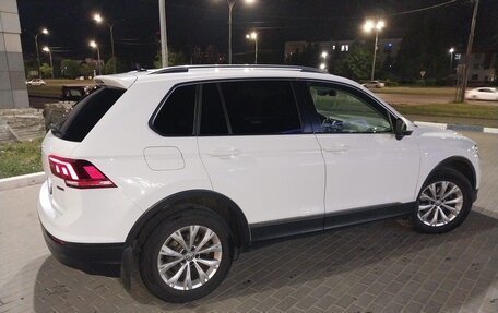 Volkswagen Tiguan II, 2018 год, 2 457 000 рублей, 18 фотография