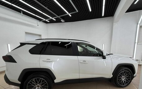 Toyota RAV4, 2021 год, 4 197 000 рублей, 5 фотография
