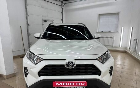 Toyota RAV4, 2021 год, 4 197 000 рублей, 8 фотография