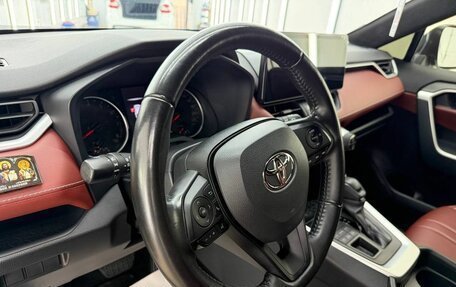 Toyota RAV4, 2021 год, 4 197 000 рублей, 27 фотография