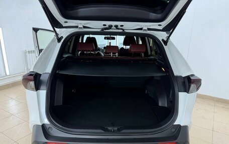 Toyota RAV4, 2021 год, 4 197 000 рублей, 30 фотография