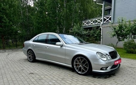 Mercedes-Benz E-Класс AMG, 2003 год, 2 100 000 рублей, 1 фотография