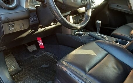 Toyota RAV4, 2014 год, 2 000 000 рублей, 2 фотография