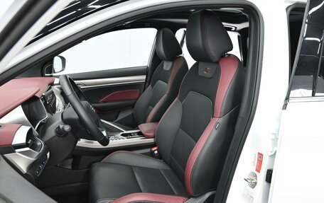 Geely Coolray I, 2023 год, 1 695 000 рублей, 8 фотография