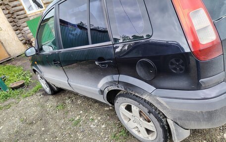 Ford Fusion I, 2006 год, 280 000 рублей, 4 фотография