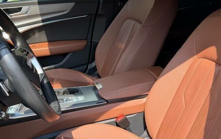 Audi A6, 2019 год, 3 990 000 рублей, 13 фотография