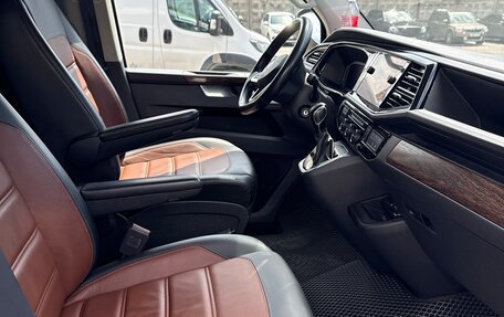 Volkswagen Multivan T6 рестайлинг, 2020 год, 6 000 100 рублей, 5 фотография
