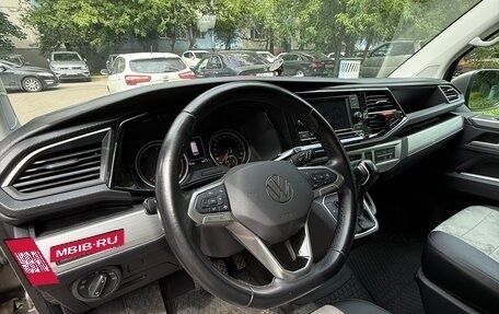 Volkswagen Multivan T6 рестайлинг, 2020 год, 6 000 000 рублей, 13 фотография