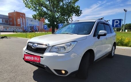 Subaru Forester, 2015 год, 1 390 000 рублей, 6 фотография