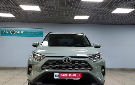 Toyota RAV4, 2019 год, 3 170 000 рублей, 2 фотография