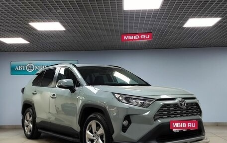 Toyota RAV4, 2019 год, 3 170 000 рублей, 3 фотография