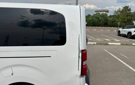 Opel Zafira Life I, 2022 год, 2 900 000 рублей, 14 фотография