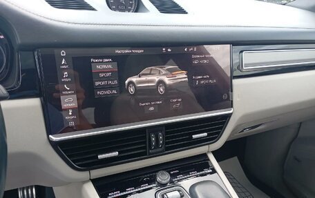 Porsche Cayenne III, 2021 год, 7 990 000 рублей, 12 фотография