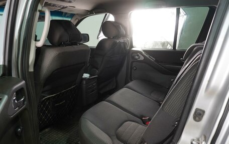 Nissan Pathfinder, 2006 год, 749 000 рублей, 11 фотография