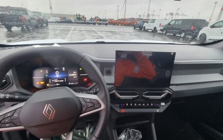 Renault Duster, 2025 год, 3 300 000 рублей, 11 фотография