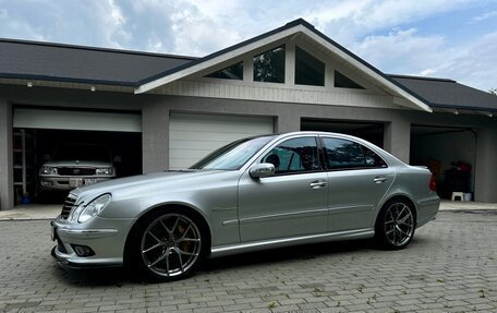 Mercedes-Benz E-Класс AMG, 2003 год, 2 100 000 рублей, 4 фотография